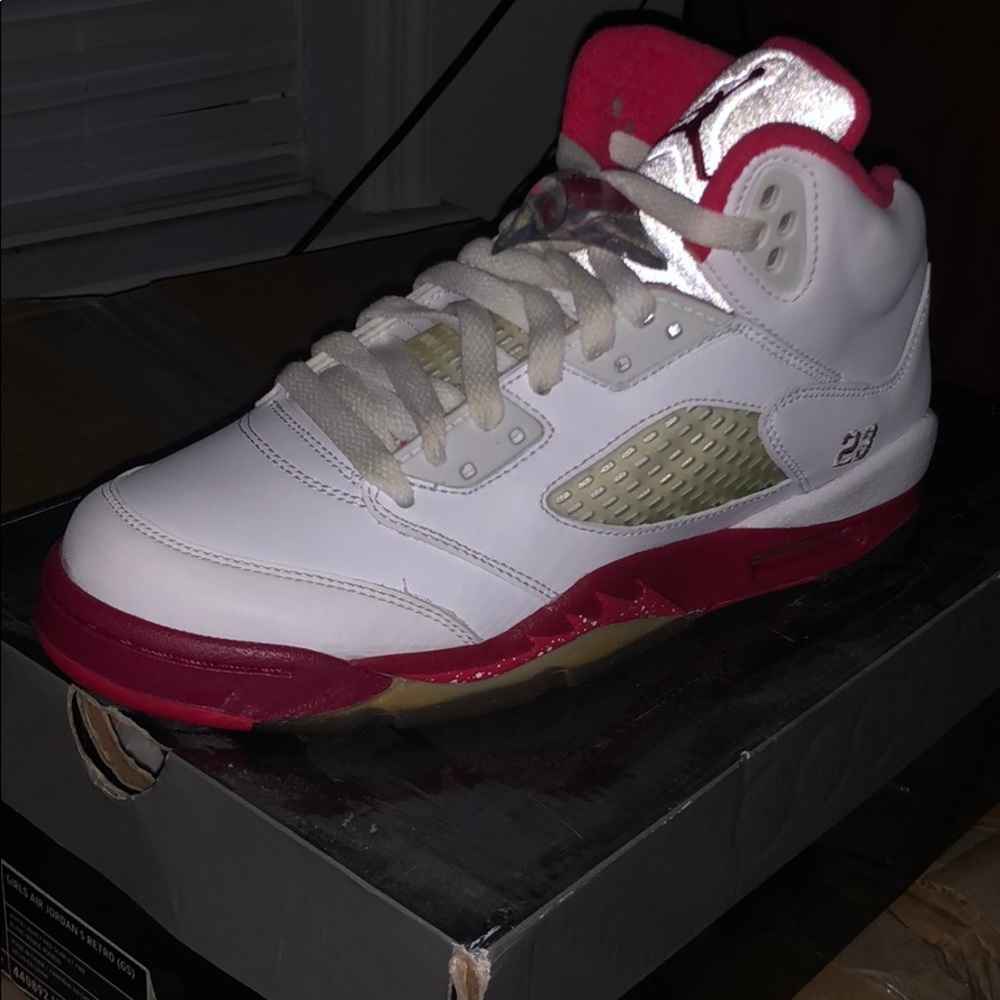 Girls Jordan 5